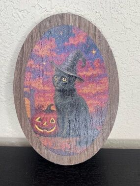 NEW Target Bullseyes Playground Halloween 2026 Wood Icon Decor - Black Cat